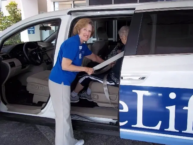 Want a Fun, Rewarding Volunteer Opportunity? CareLift Van Service Needs Your Help!