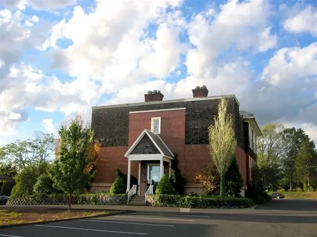 Garden Volunteers Needed