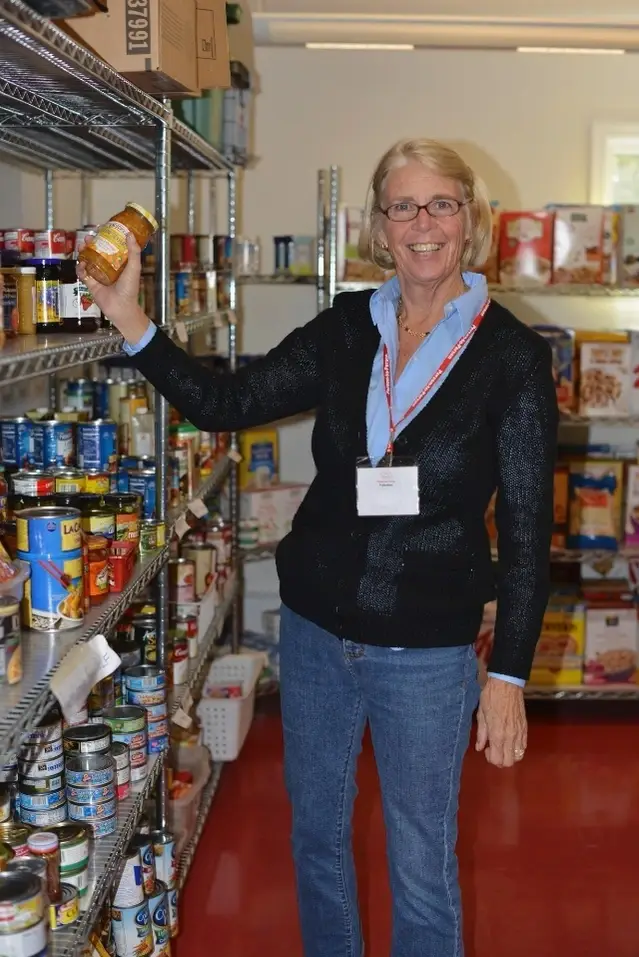 Help end food insecurity in your community -  Become a Food Pantry Volunteer