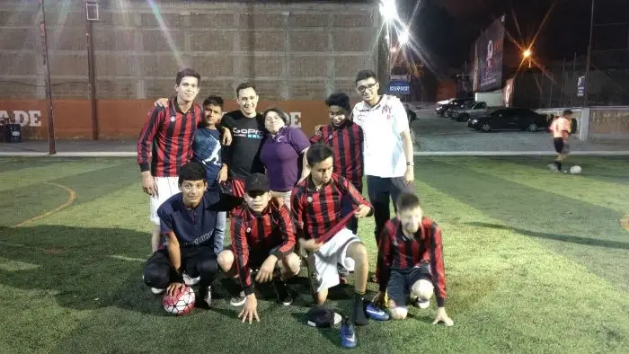 Jonathan en una de las actividades organizadas con los jóvenes.