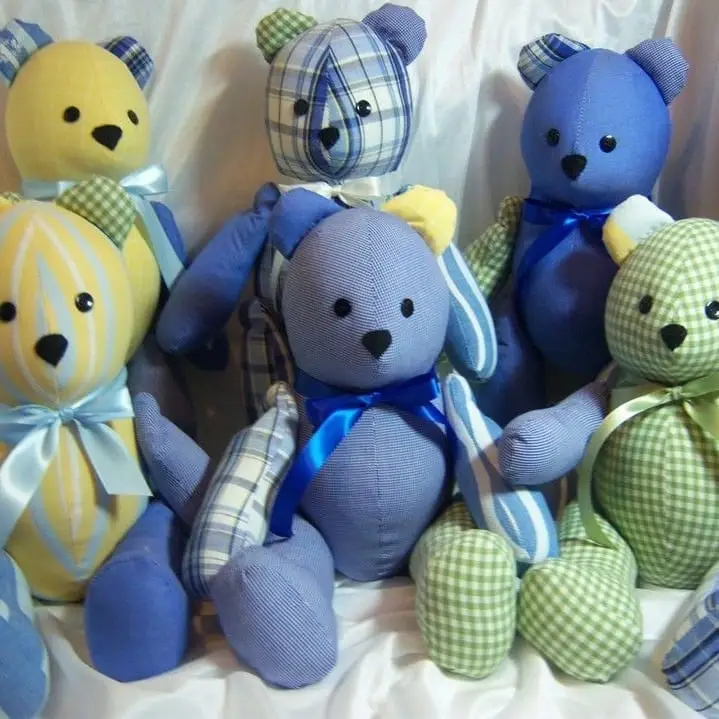 DO YOU LIKE TO SEW?  Make meaningful, lovable, hospice memory bears! Bolingbrook area