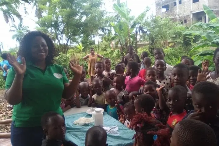Leontine Sinda, Cameroon