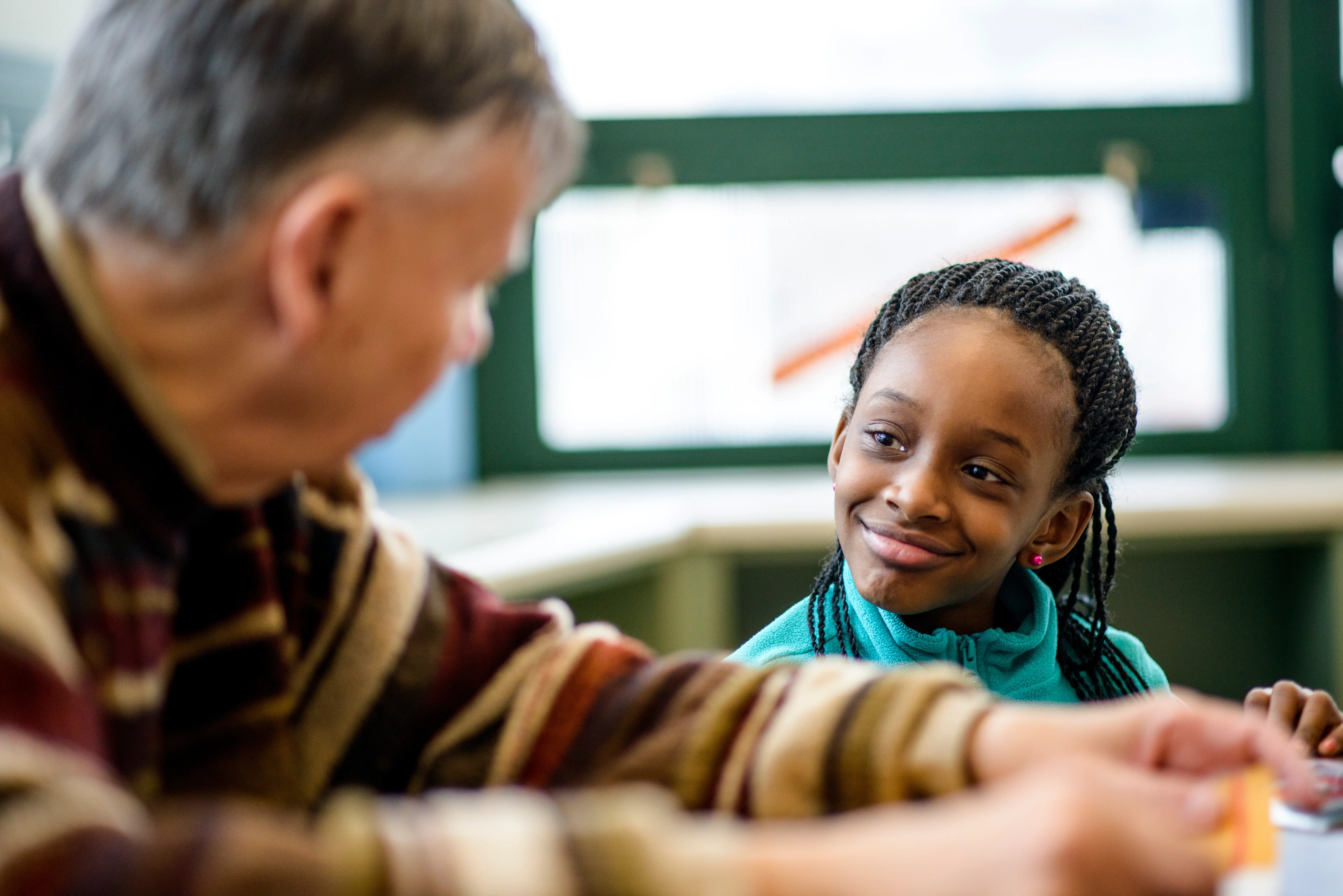 Become a Volunteer Reading Tutor