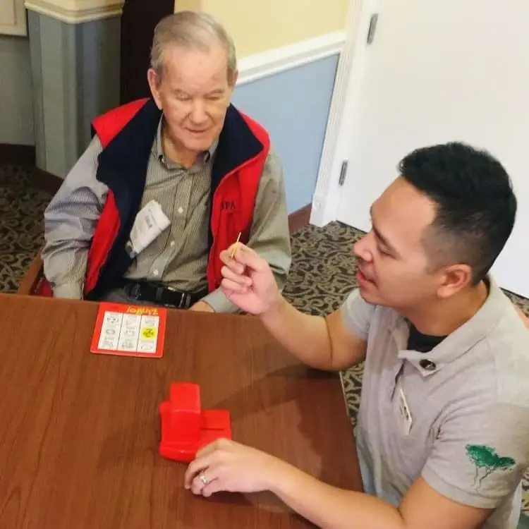 Volunteer with Glenner Centers - Town Square