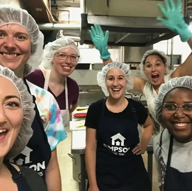 Cocina con Corazón: Únete a Nuestra Misión para Personas sin Hogar