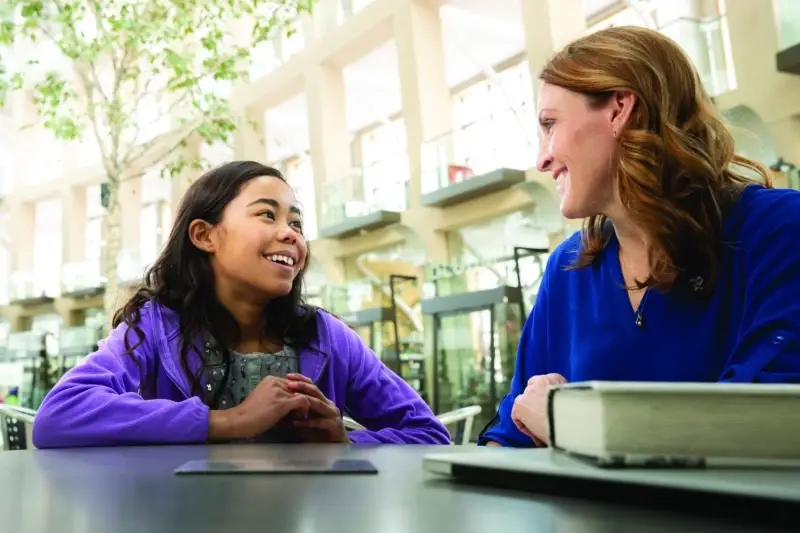 Looking for Bilingual Advocates for Youth in Foster Care