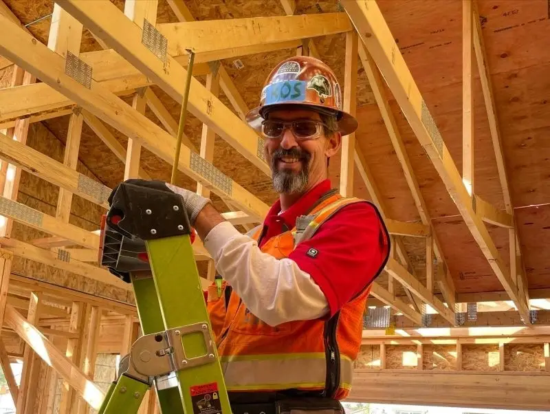 Construction Site Volunteer