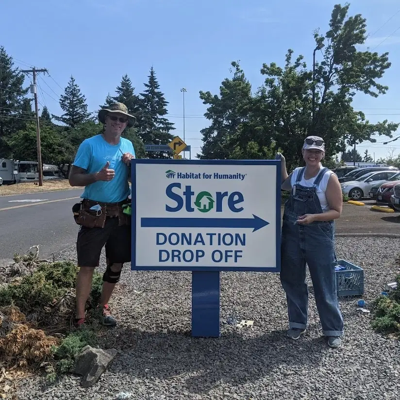 Help in the Central Vancouver Habitat Store