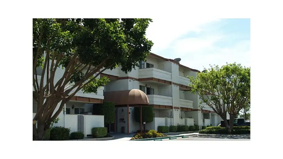 Anaheim Food Bank at BelAge