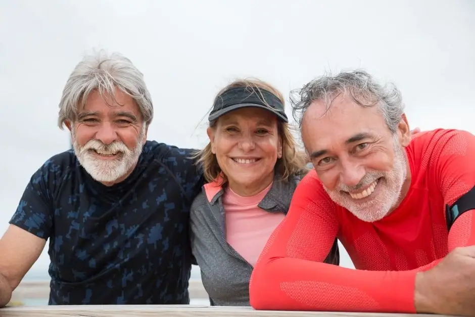 Hospice Volunteer: Share the wisdom and warmth you’ve gained through life’s experiences.