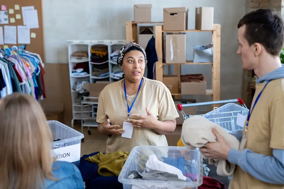 nonprofit organization accepts clothing donations for immigrant communities