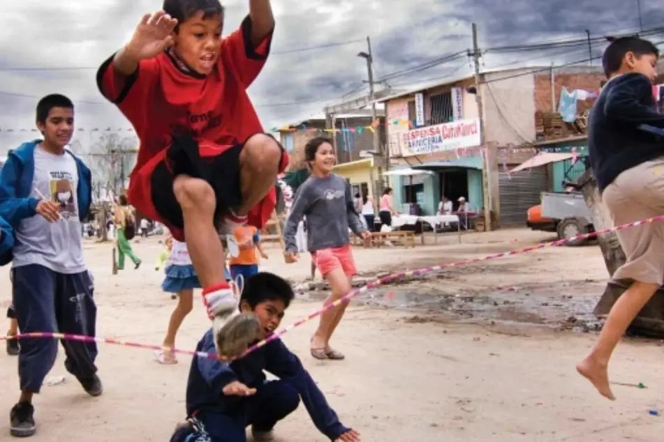 niños jugando
