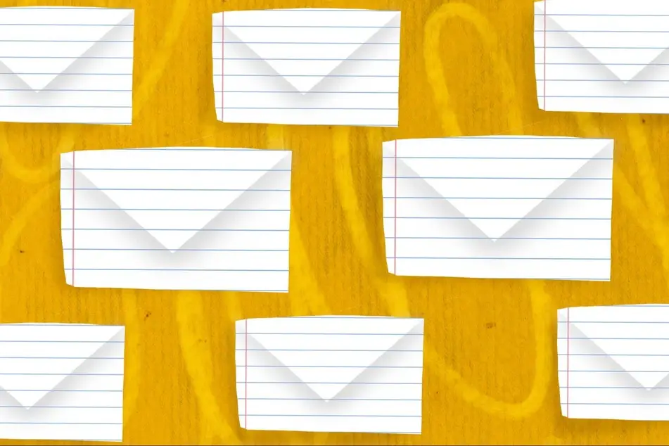 Illustration of envelopes.