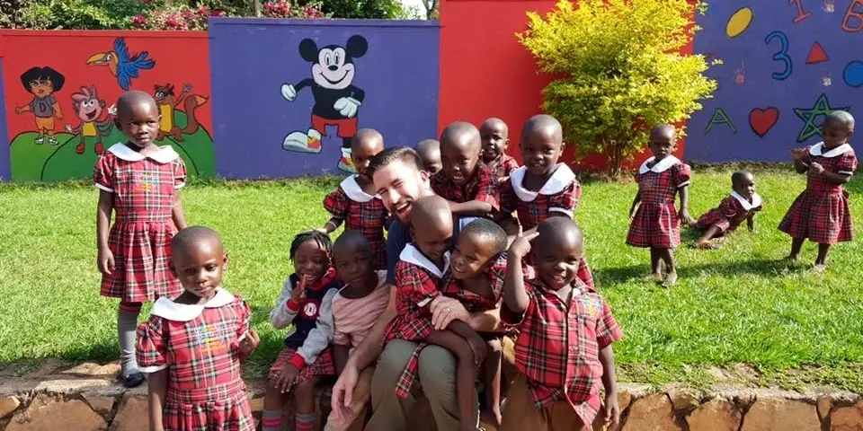 CHILD CARE VOLUNTEER PROGRAMS