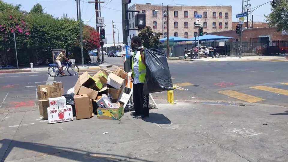 Adopt-A-Block-Skid Row Community Cleanup Volunteer