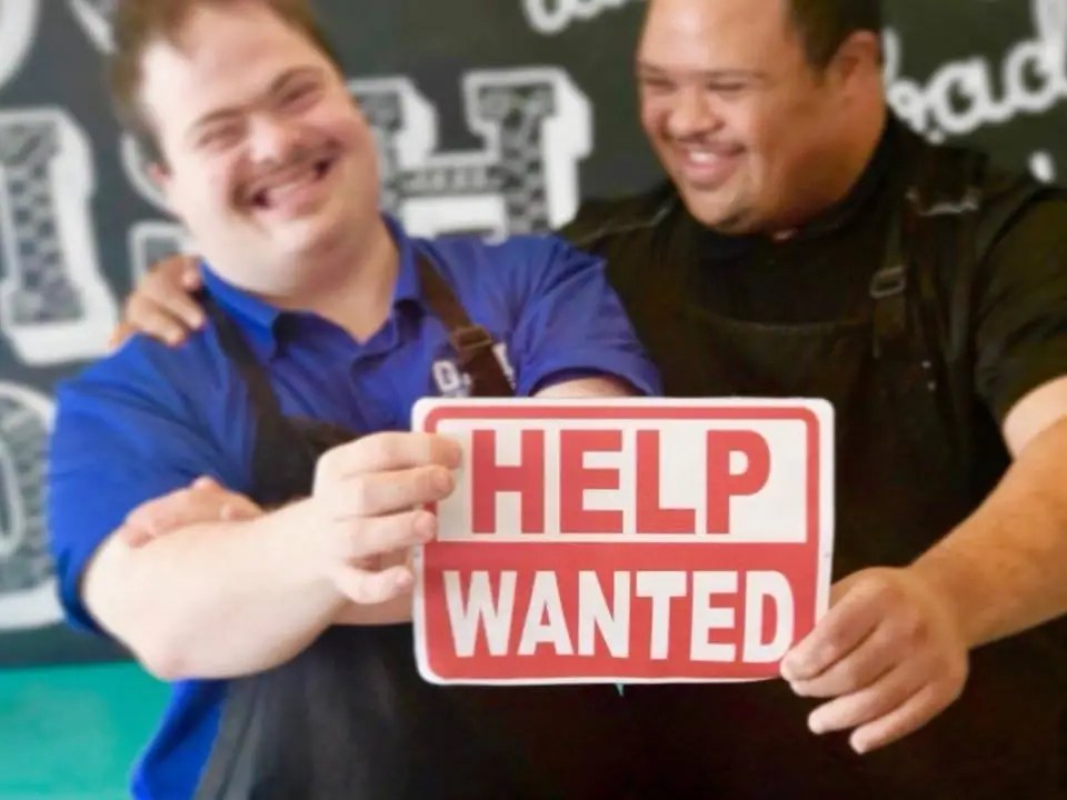 Cafe and Gift Shop Volunteer