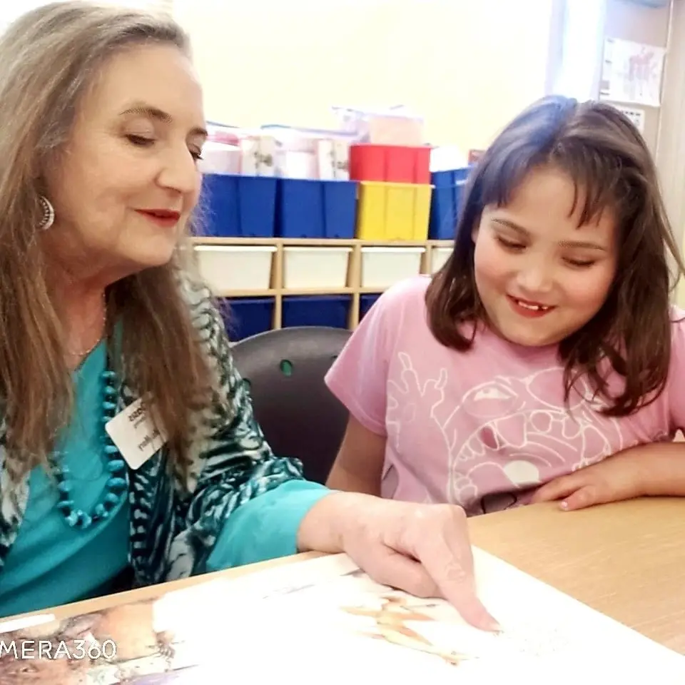You can make a difference - Read with an elementary school student!