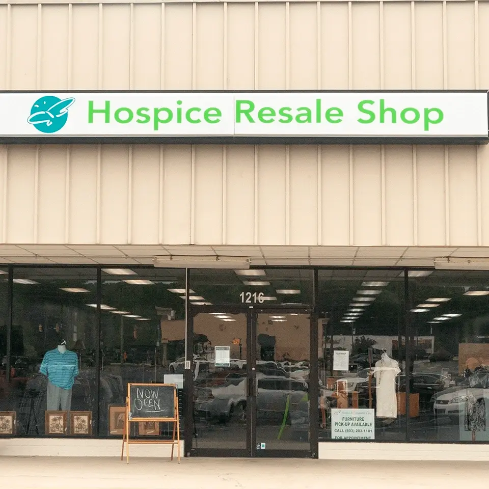 Hospice Resale Shop Holiday Volunteer - Lancaster