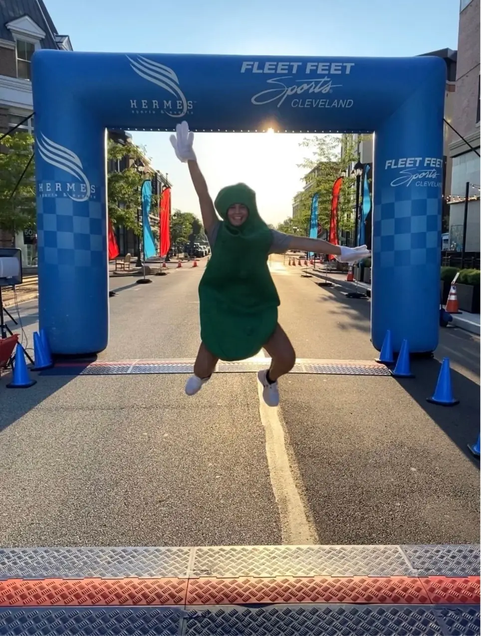 Help support runners at first Pickle Fest 5k!