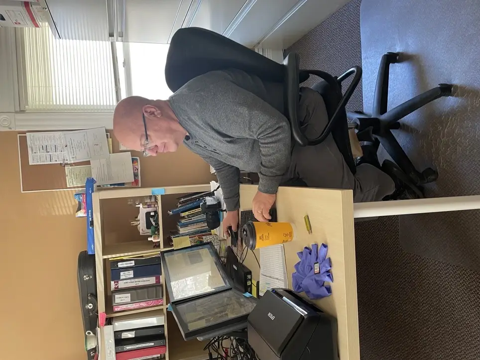 Museum Tour Guide Volunteer/ Front Desk Help