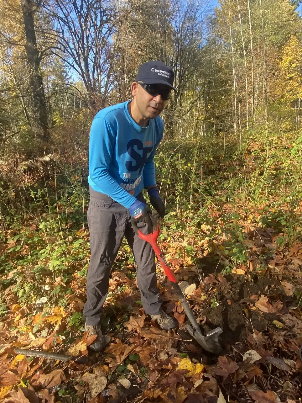1/10 Swamp Creek Habitat Restoration Work Party (in Kenmore) - 175th St/Swamp Creek SOUTH