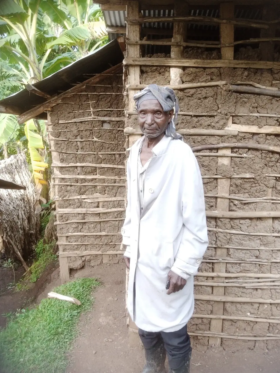 Help Build a Permanent Mosque for an Elderly Community Leader in Mbale, Uganda