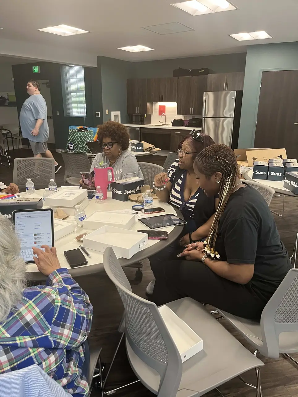 Tech It Easy Volunteer