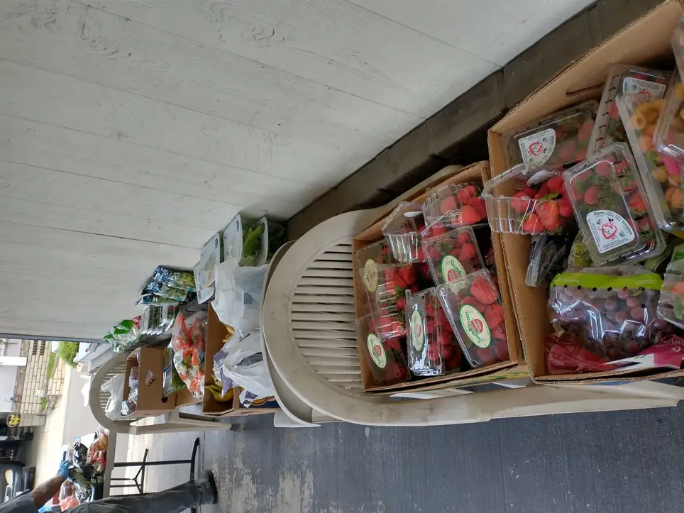 Food Commissary: Feed Neighbors, Share Hope, Build Community