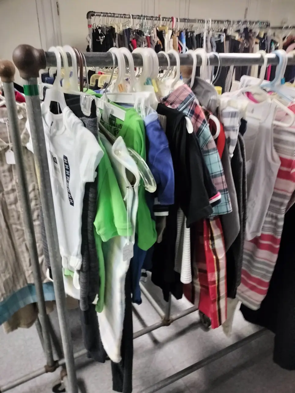 Thrift Shop helpers needed in Waltham
