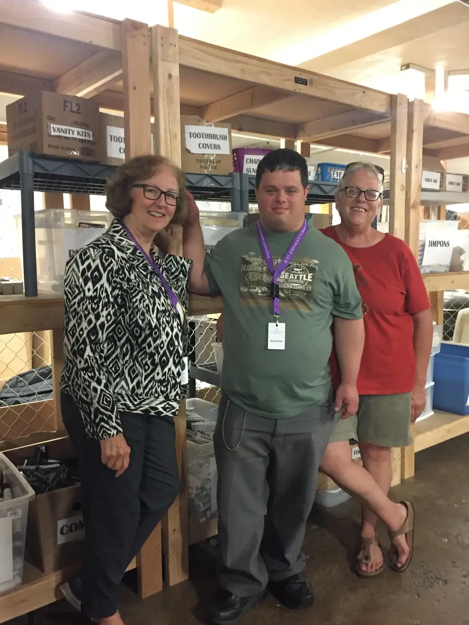 Volunteer in Our Donation Center – Support Neighbors in Need!
