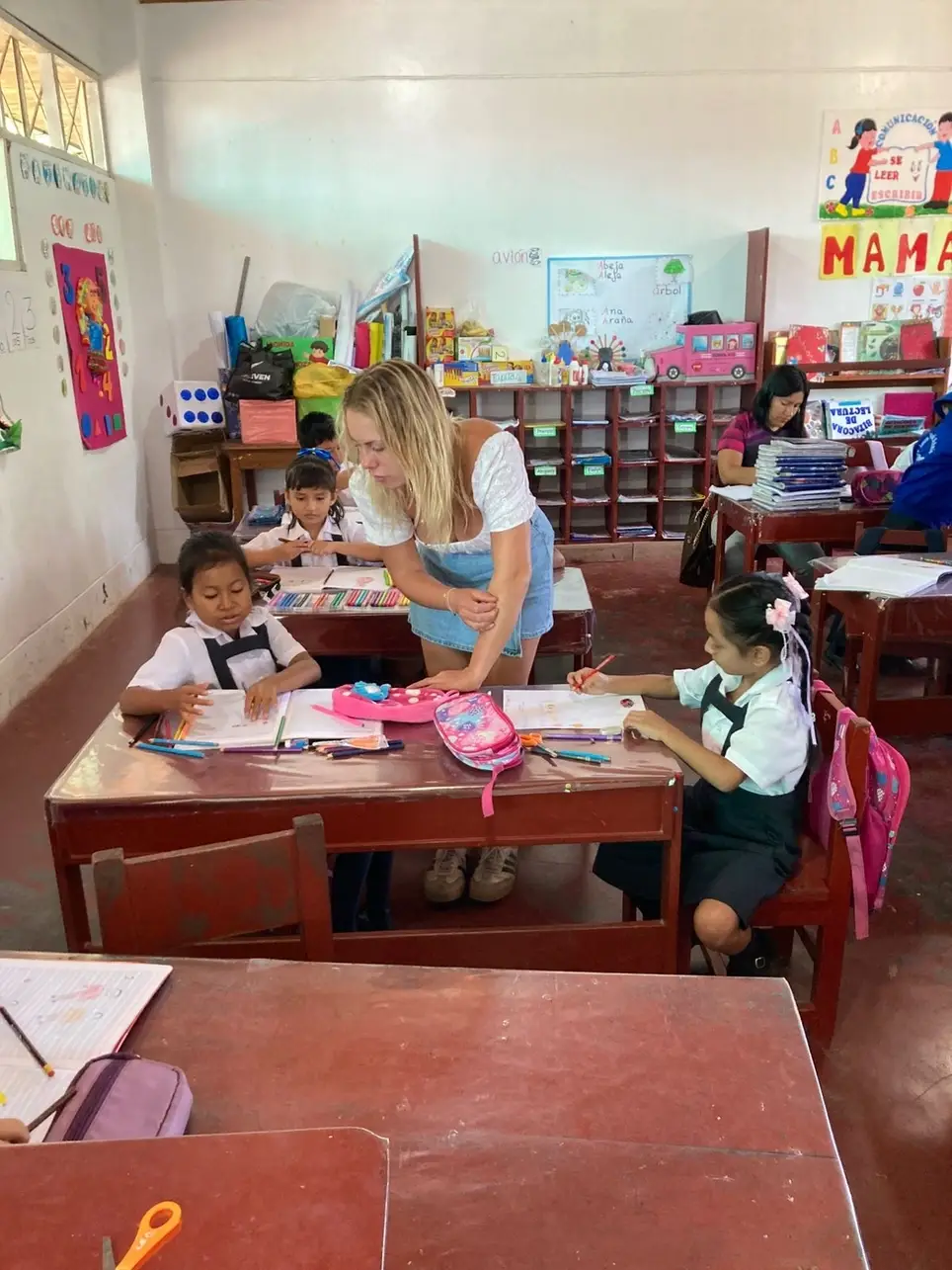 English & Environmental Education – Peruvian Amazon