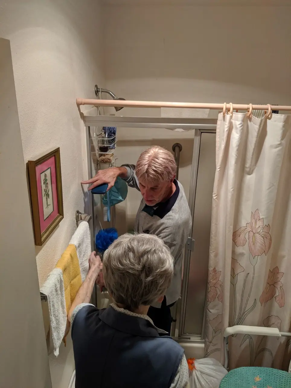 Help Seniors with Minor Home Repairs!