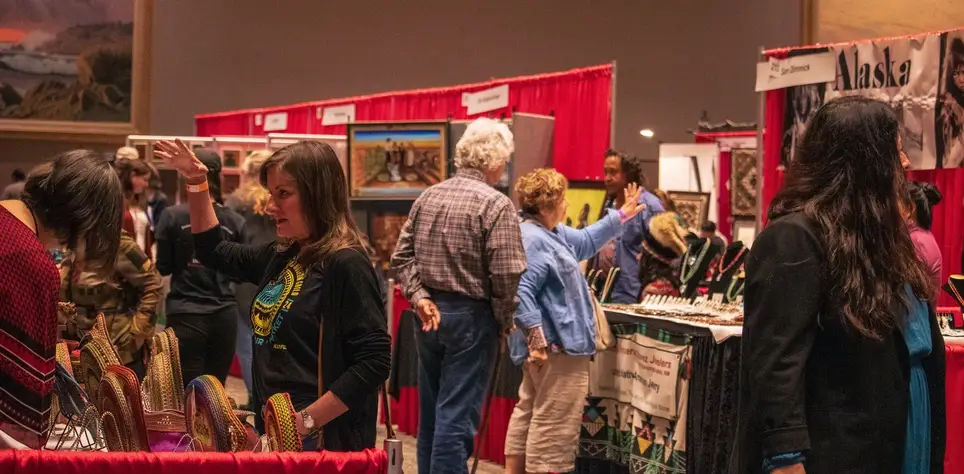 Come be a volunteer for Red Earth at one of the country's premier Native Art Markets!