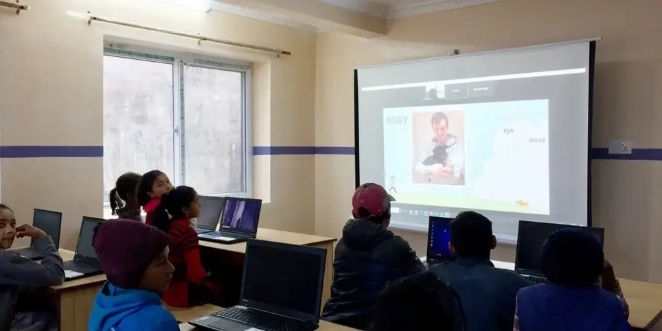 Computer Lab Volunteer