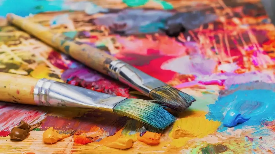 Arts and Crafts Volunteer