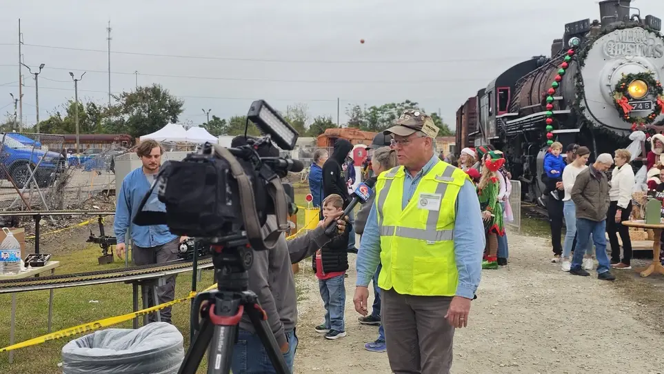 Volunteer Position: Support Crew Member