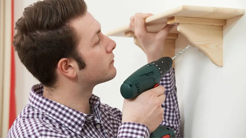 Handy Person Volunteer