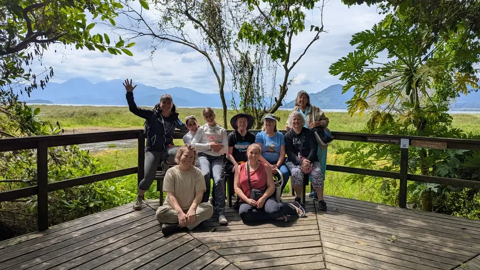 Library by the Lake: Lago Yojoa Naturescapes Trip