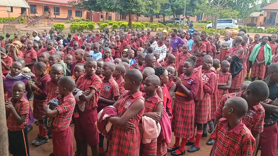 INTERNATIONAL VOLUNTEERS PROGRAM AT BUWENGE SHARED HOPE MINISTRY UGANDA, we welcome volunteers from Asia, North America, South America, Europe and Australia