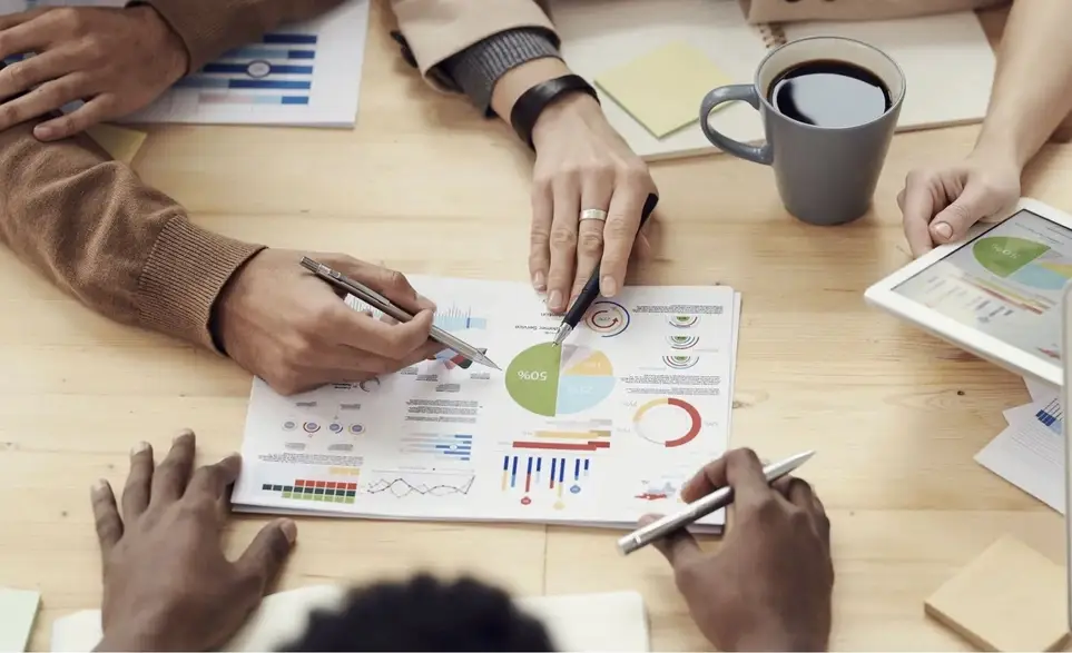 Communications, Marketing & Sales Consultant