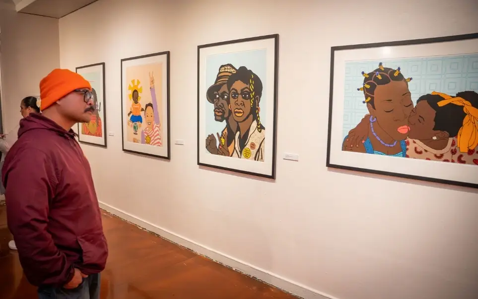 Volunteer with the African American Art and Culture Complex (AAACC)