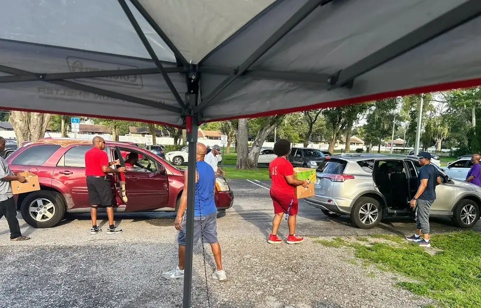 Community Food Pantry worker