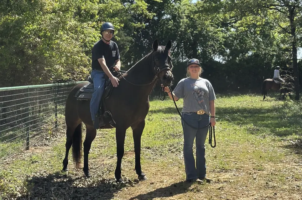 Volunteer with horses & equestrians. No horse experience required.