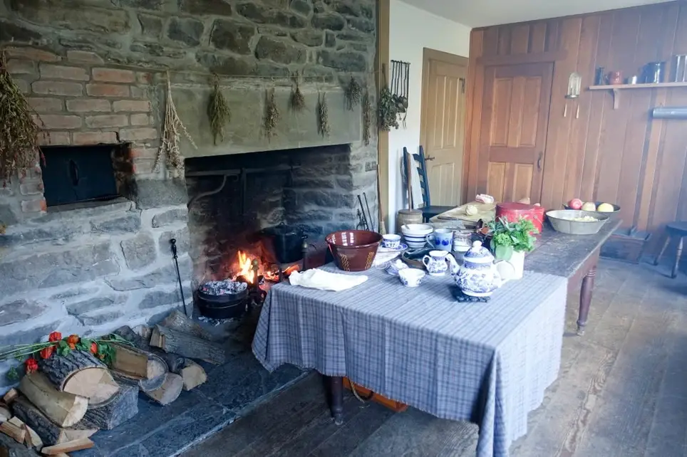 Denison House & Swetland Homestead Docents (Tour Guides)