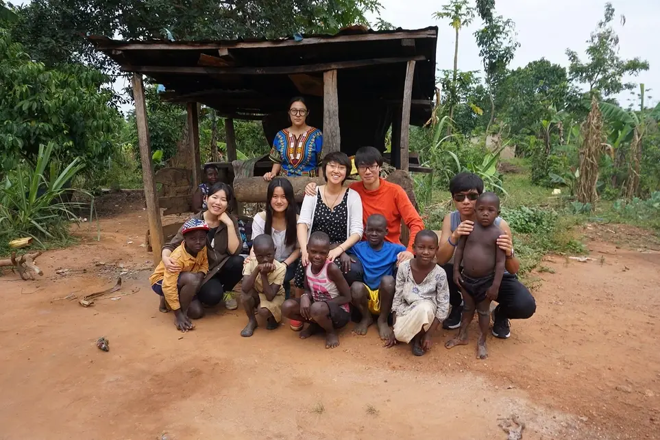 #COVID 19-Become a fundraiser at different social media platforms