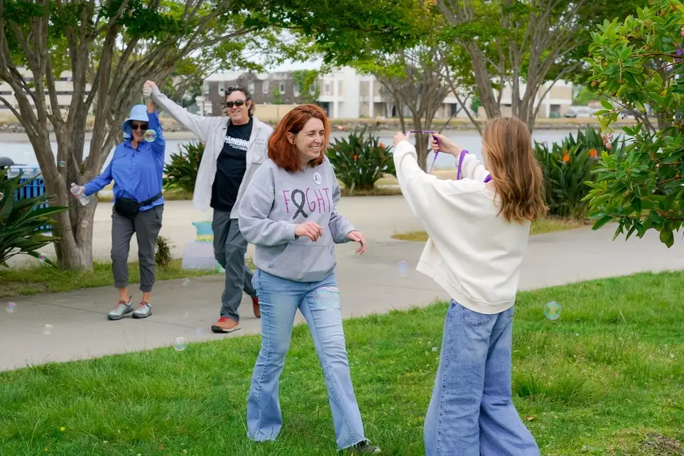 Volunteer for Steps Against Melanoma