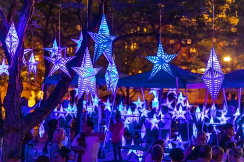 Starry, Starry Night Crews!