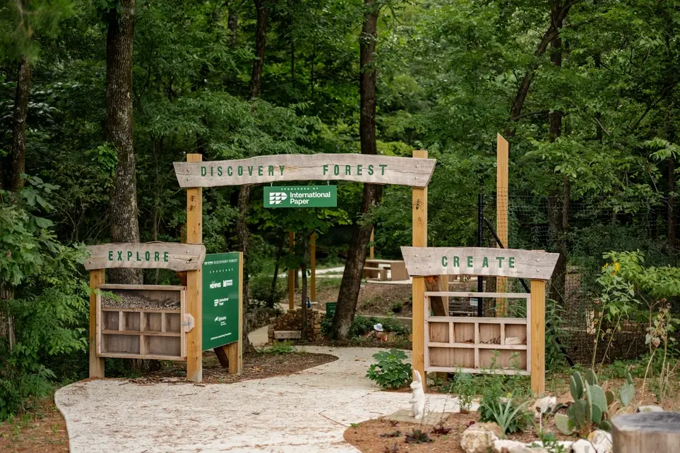Lichterman Nature Center Fall Plant Sale