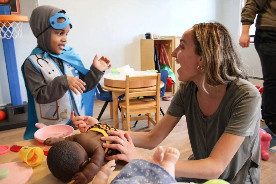 Volunteer to Play with Homeless Children in Petersham