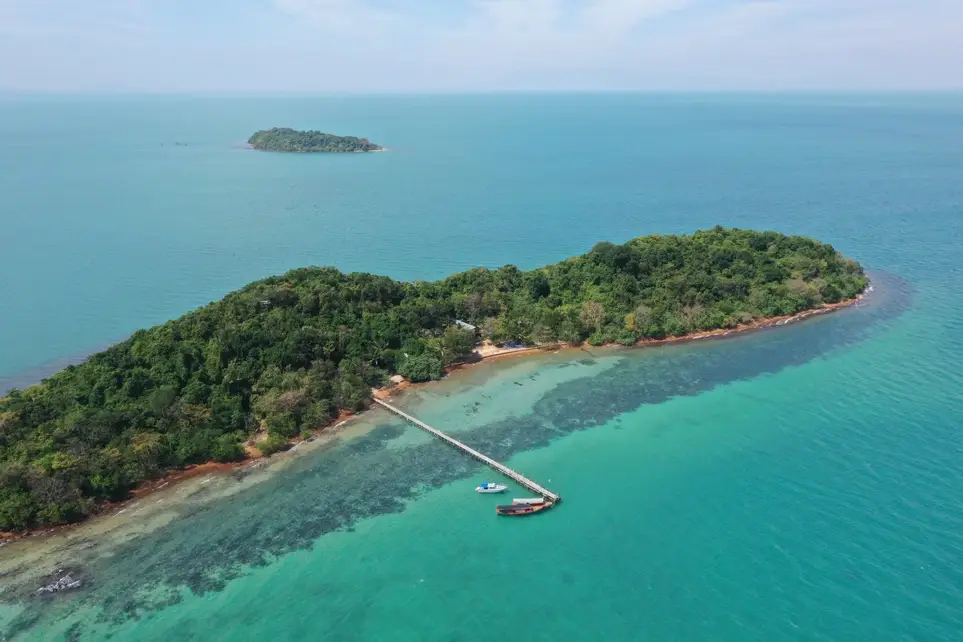 Volunteering in Marine Conservation in Cambodia